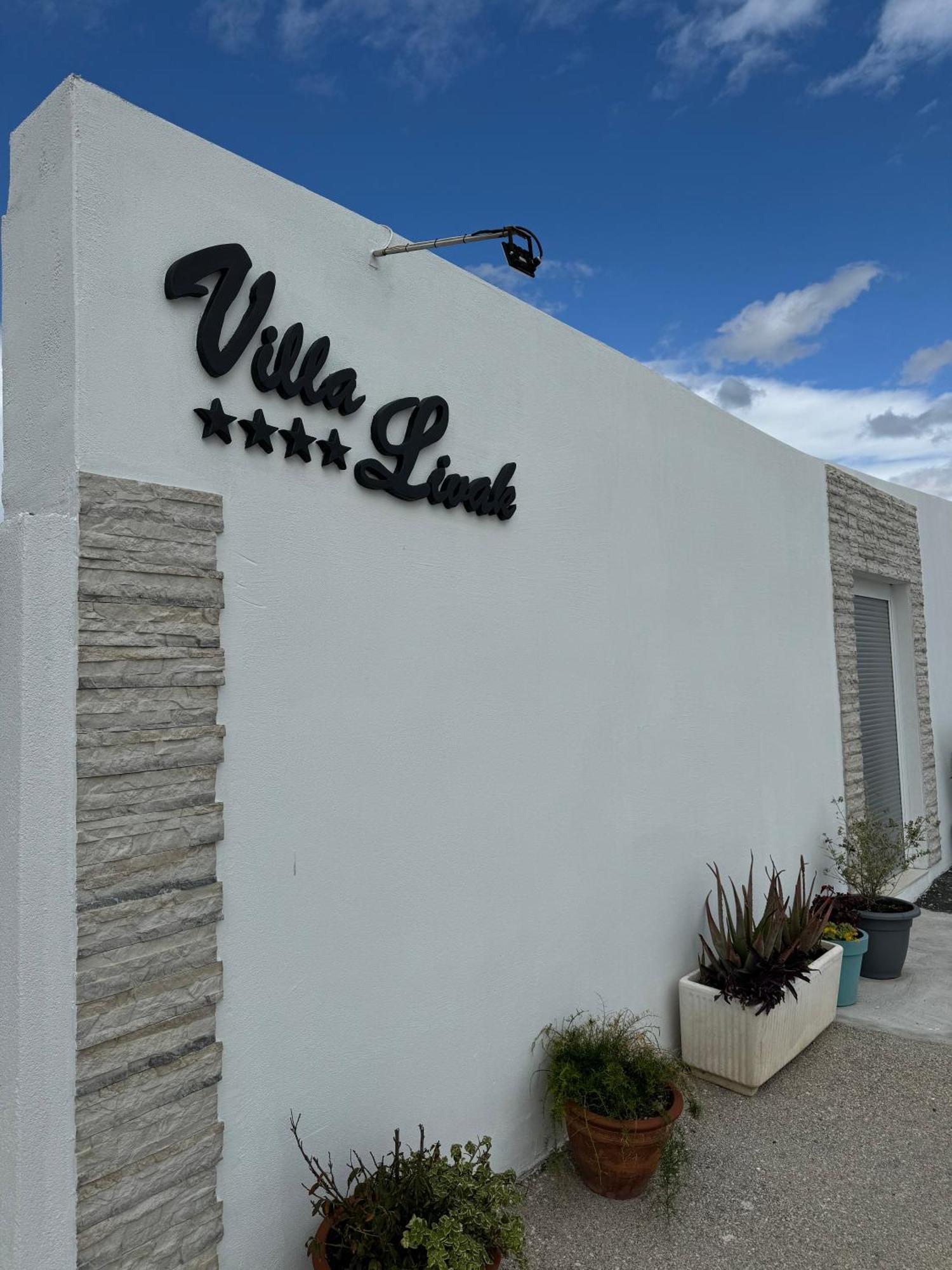 Kaštela Beach House Oasis Villa Livak מראה חיצוני תמונה