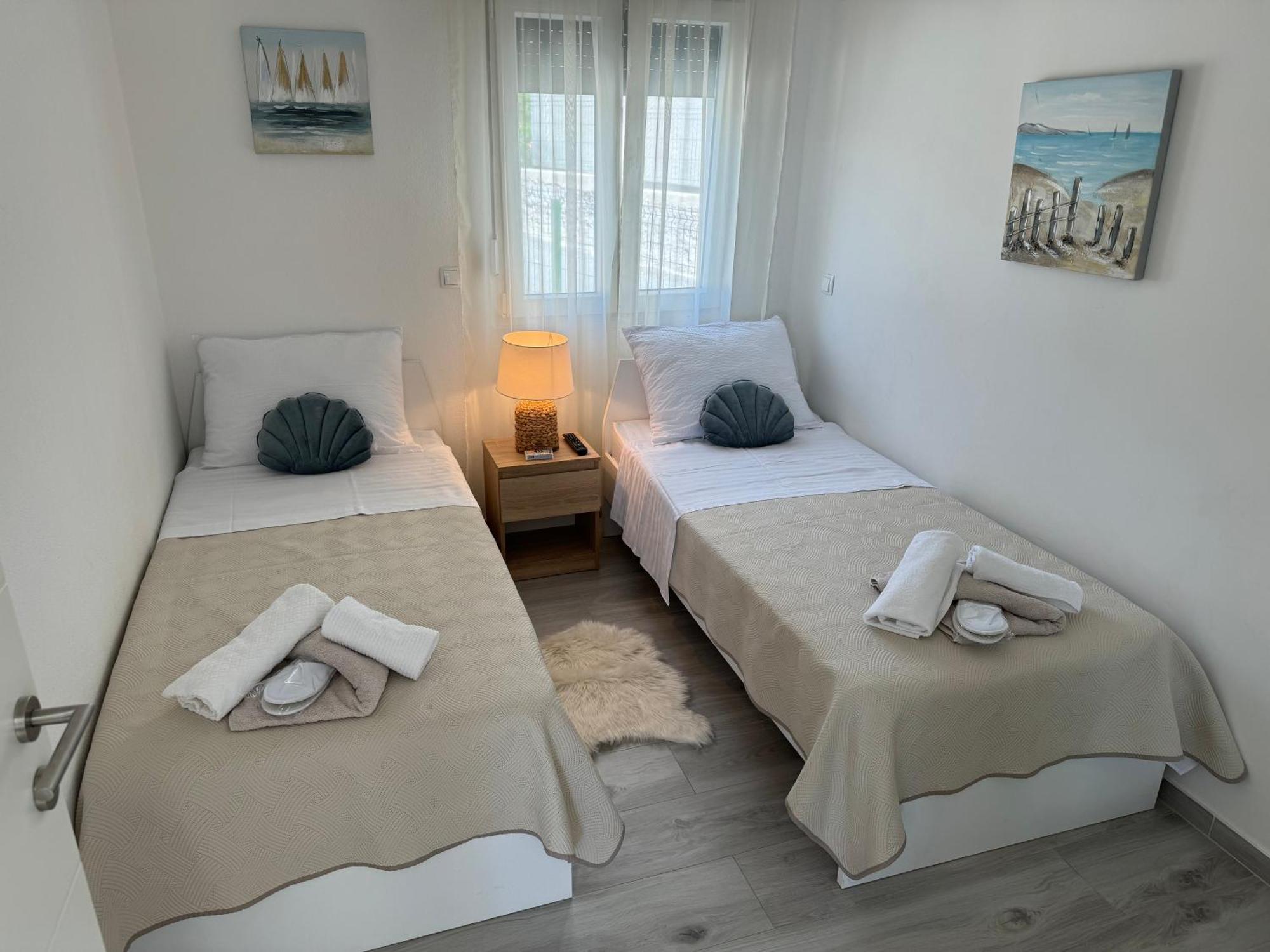 Kaštela Beach House Oasis Villa Livak מראה חיצוני תמונה
