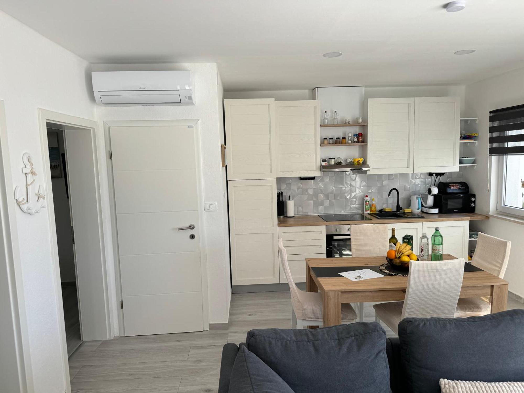 Kaštela Beach House Oasis Villa Livak מראה חיצוני תמונה