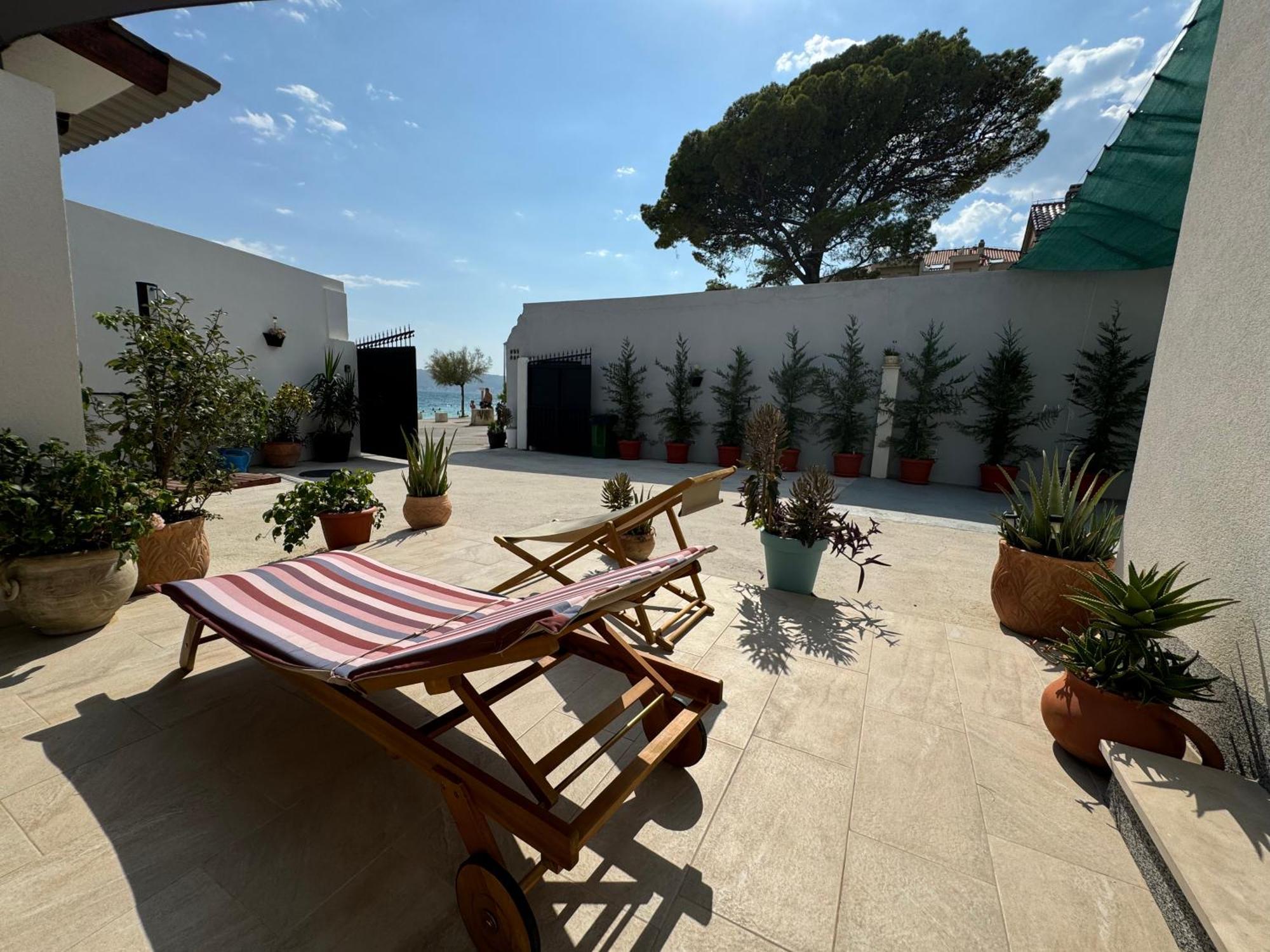 Kaštela Beach House Oasis Villa Livak מראה חיצוני תמונה